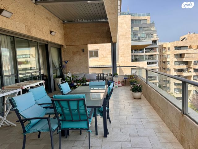 גג/ פנטהאוז, יחזקאל שטרייכמן, הגוש הגדול, רמת אביב החדשה, נופי ים, תל אביב יפו