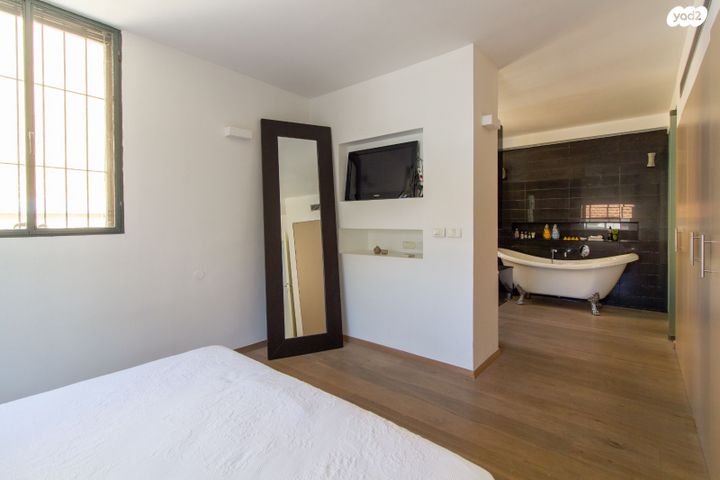 דירת גן, תל אביב יפו