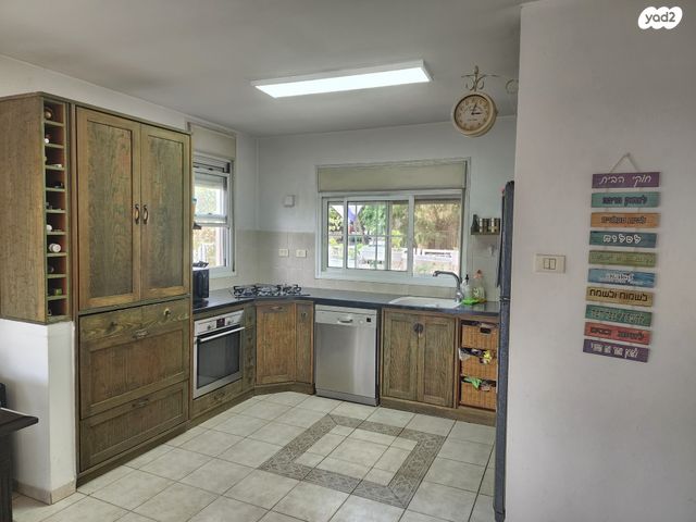 בית פרטי/ קוטג', כפר ורדים