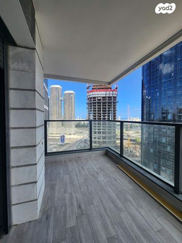 דירה, גבעתיים