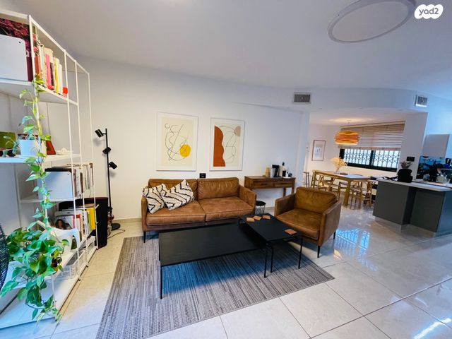 דירת גן, אבני חן, מודיעין מכבים רעות