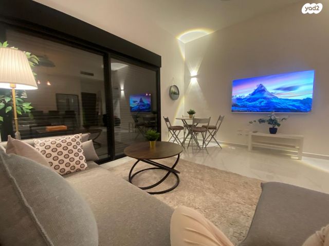 סר ג'ון מונש 1