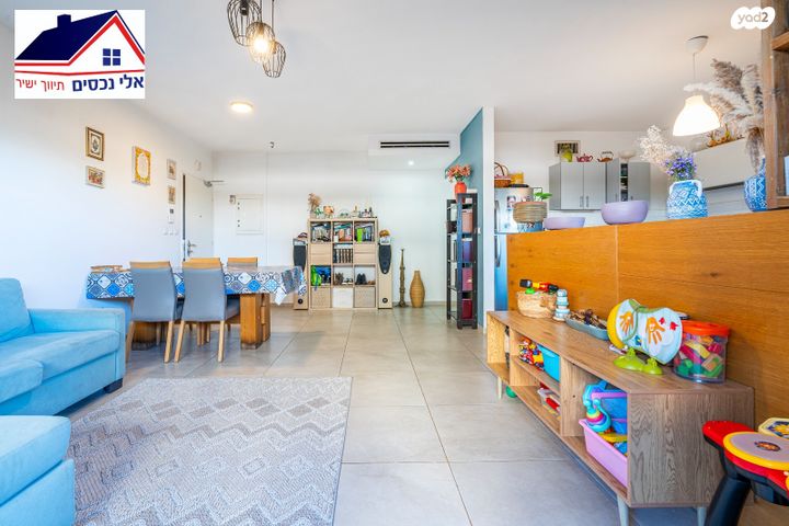 דירת גן, אורן 52, החורש, חריש