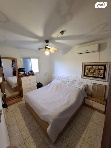 דירה, שיבת ציון 3, פרוסטיג, קרית אתא