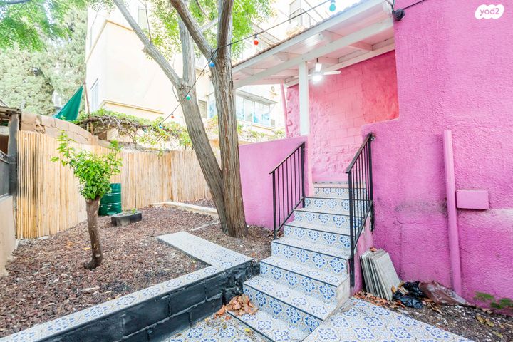 בניין מגורים, חדרה 8, יל"ג, חיפה