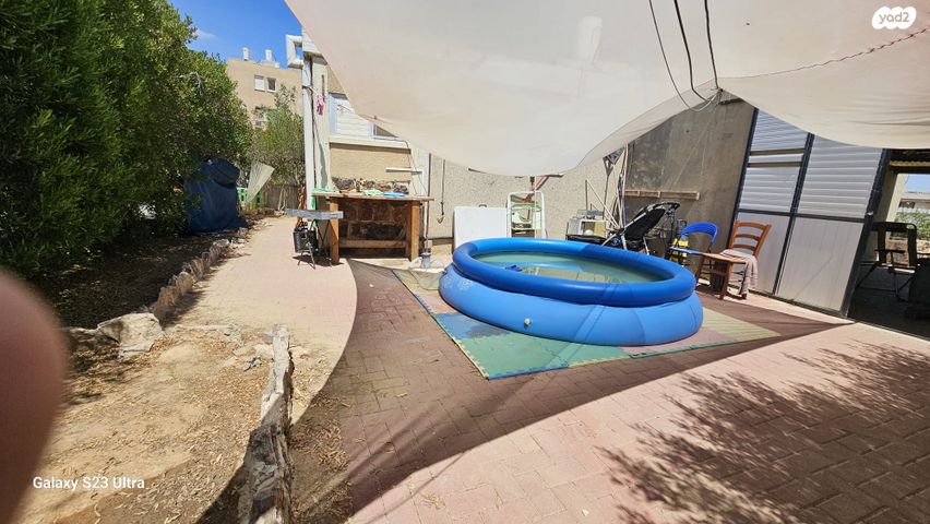 דו משפחתי, ערד