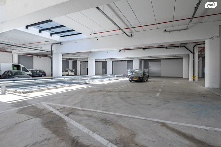 מחסנים, הכשרת היישוב, ראשון לציון