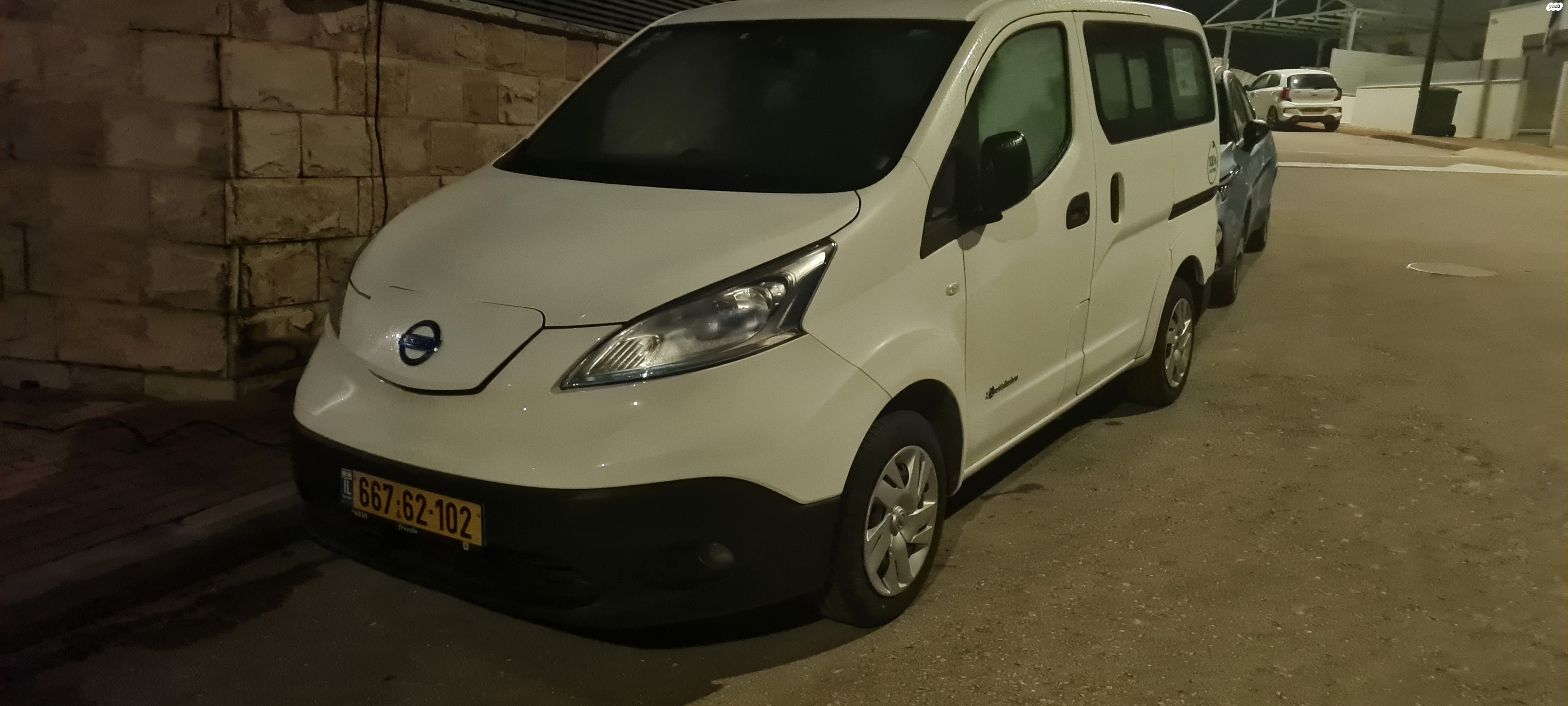מודעת רכב ניסאן NV200
