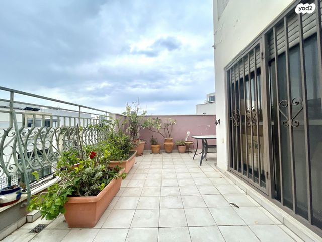 גג/ פנטהאוז, לב תל אביב, לב העיר צפון, תל אביב יפו