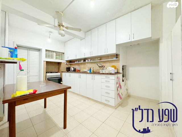 דו משפחתי, הרימון 14, רסקו א', חולון