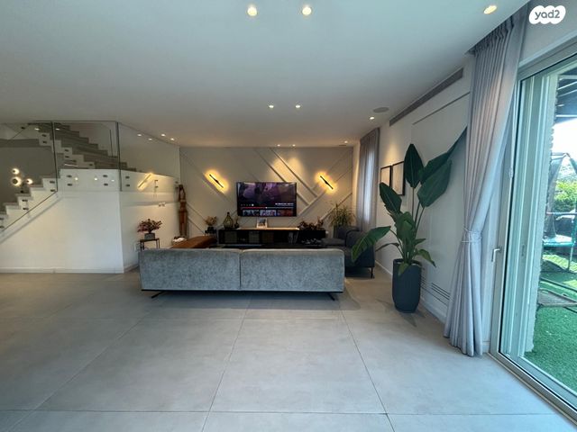 בית פרטי/ קוטג', רמת השרון