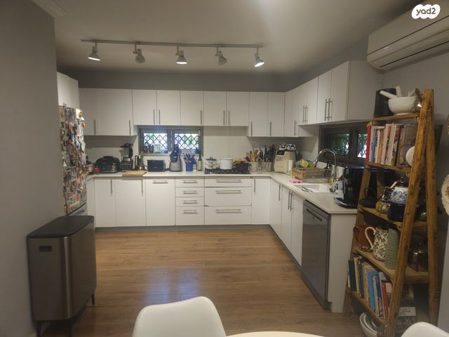 בית פרטי/ קוטג', שיכון דן, נווה דן, תל אביב יפו