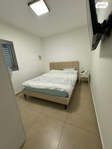 דירה, אברוצקי 14, כפר סבא הירוקה, כפר סבא