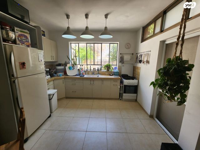 דירת גן, דם המכבים 33, ביצרון ורמת ישראל, תל אביב יפו