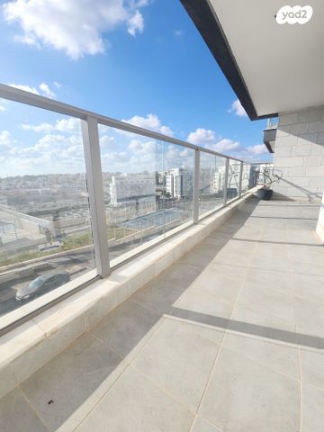 דירה, כלנית, הפרחים, חריש