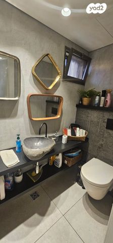 בית פרטי/ קוטג', אח"י מזנק, שער הים, ראשון לציון