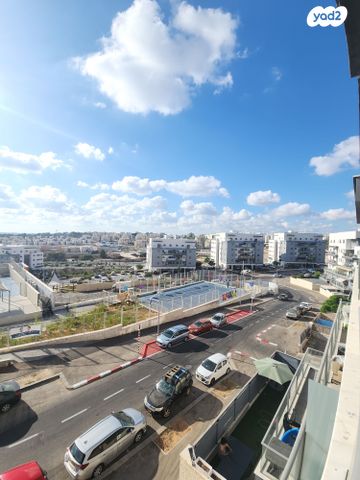 דירה, כלנית, הפרחים, חריש