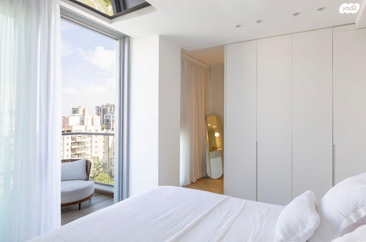 גג/ פנטהאוז, אליהו ברלין, אזורי חן, גימל החדשה, תל אביב יפו