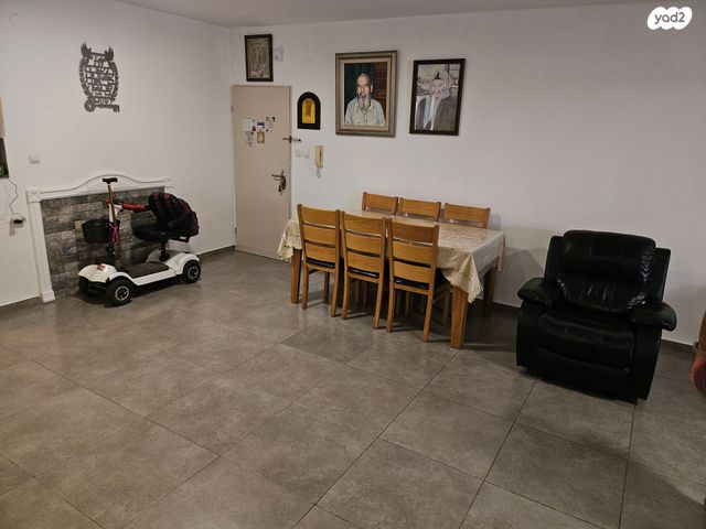 דירה, הזמורה, קרית כרמים, ראשון לציון