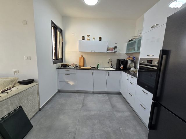 דירה, גבעתיים