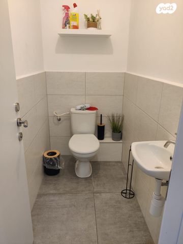 דירה, הנמל, נאות רבין, יבנה