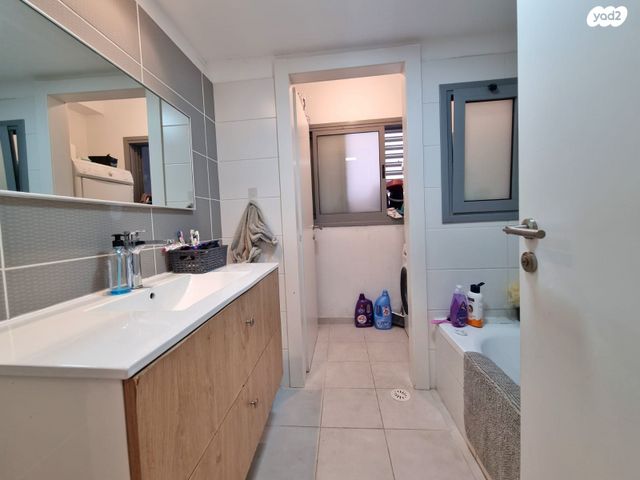 דירה, אהוד מנור, קרית אילון, חולון