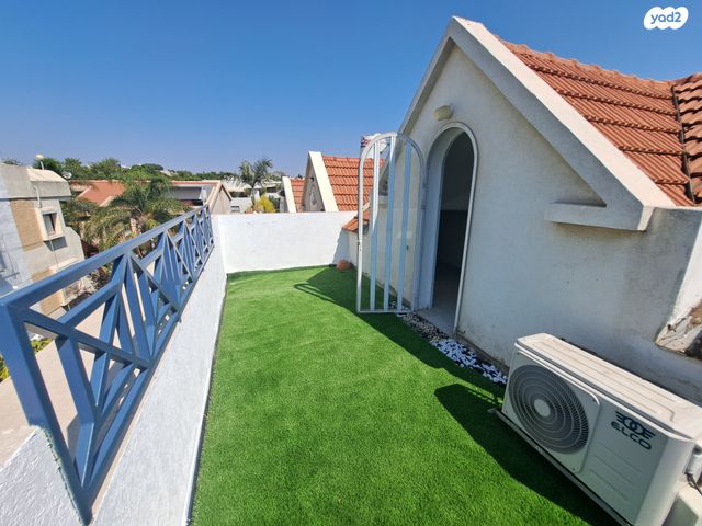 גני צהלה, רמות צהלה