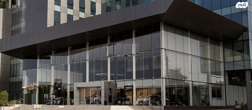 חנויות/ שטח מסחרי