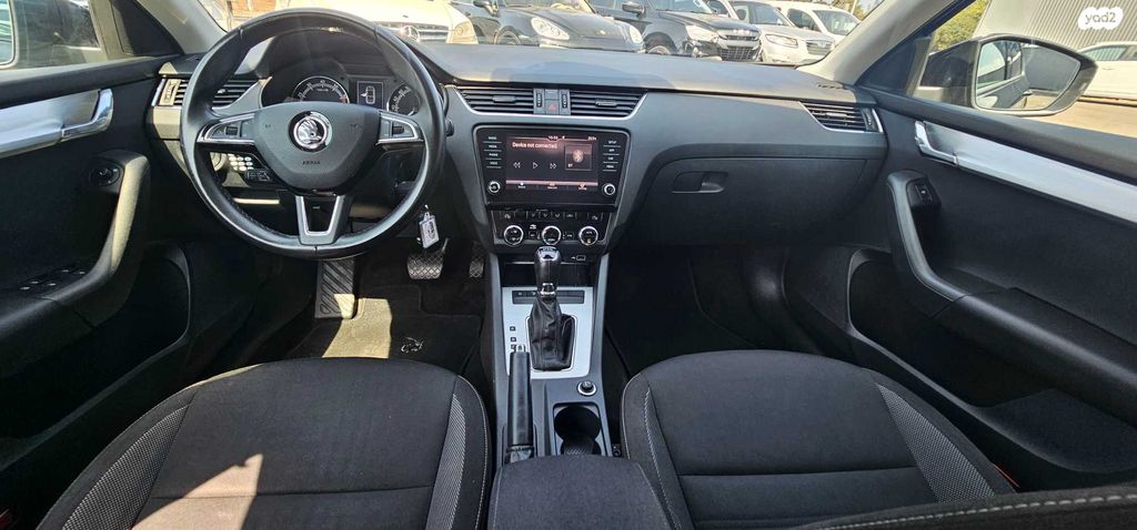 סקודה אוקטביה