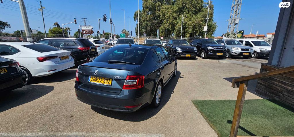 סקודה אוקטביה