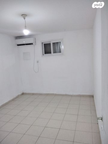 דירה, חומה ומגדל 3, נווה נחל, בית שאן