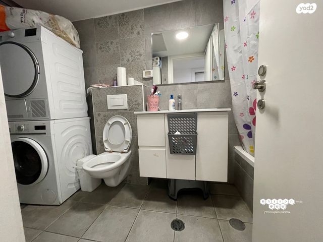 דירת גן, אחיסמך, לוד