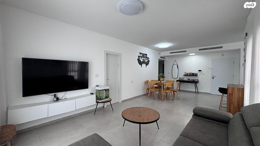 דירה, מורן, שיכון עובדים, טבריה