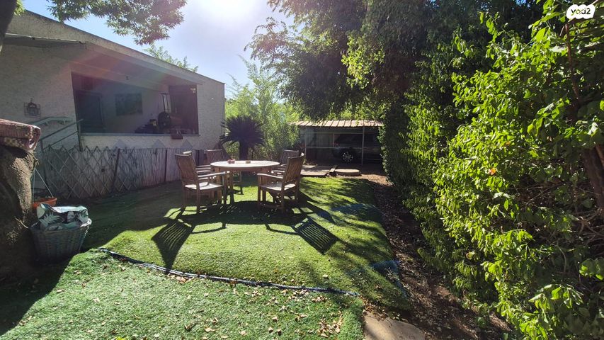 בית פרטי/ קוטג', נביעות, כפר חיטים, כפר חיטים