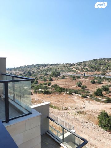 דירת גן, שוהם, אבני חן, חריש