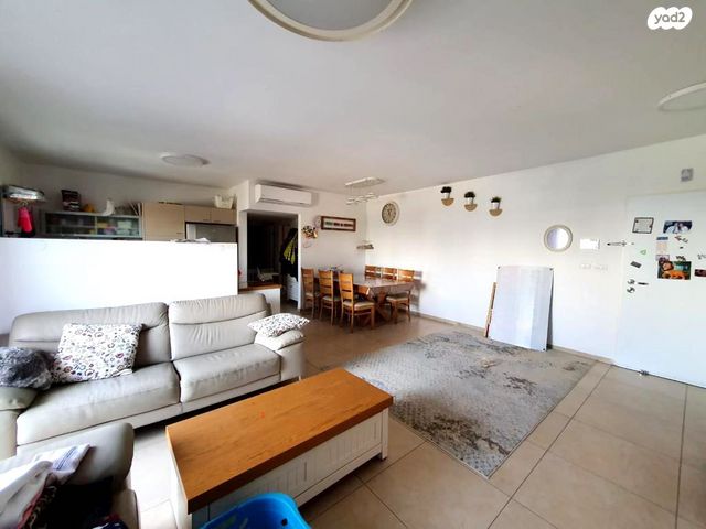 דירה, רובין 3, אבני חן, חריש