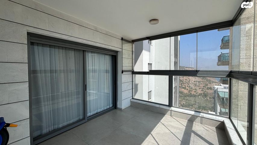 דירה, מורן, שיכון עובדים, טבריה