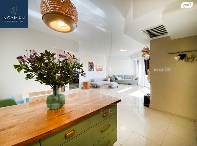 דירה, ד"ר יהודה פרח 6, קרית השרון, נתניה