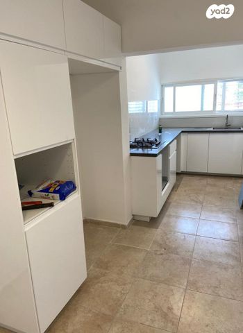 בית פרטי/ קוטג', יצחק שדה, שיכון עובדים, טבריה