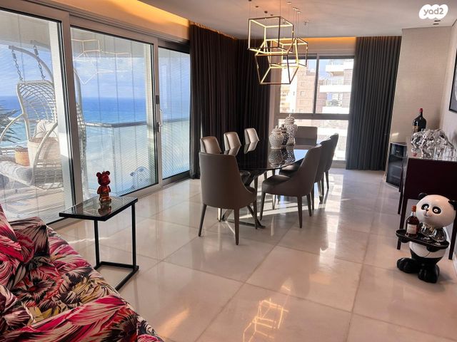 דירה, יוסף לפיד, גלי הים, נתניה