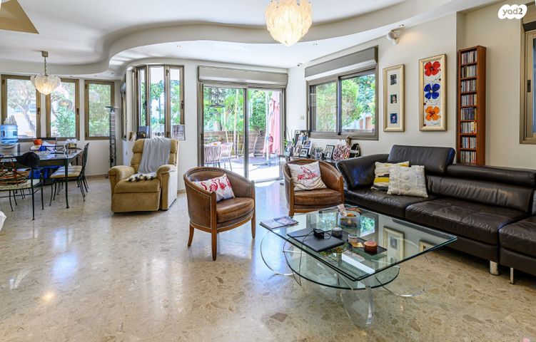 בית פרטי/ קוטג', משה סנה, נתניה