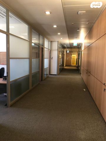 מחסנים, פארקטק פתח תקווה / אזור תעשייה קרית אריה, פתח תקווה