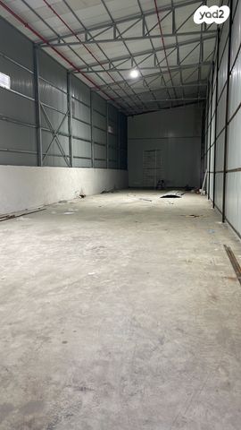 מחסנים, פארקטק פתח תקווה / אזור תעשייה קרית אריה, פתח תקווה