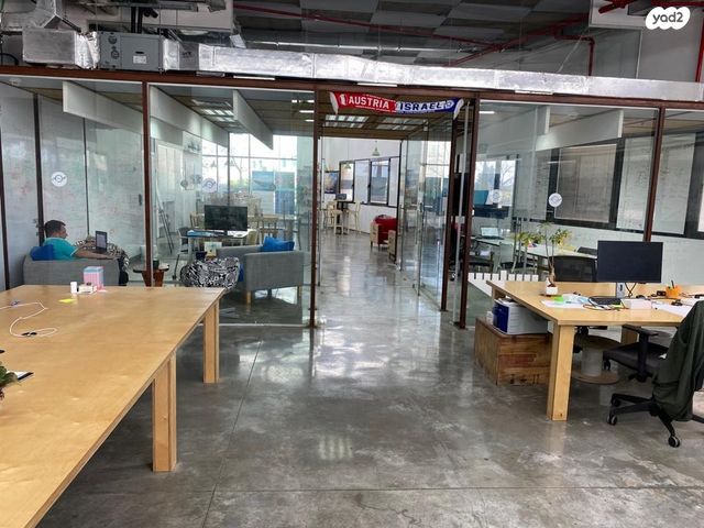 חנויות/ שטח מסחרי, לח"י 24, שאר העיר, בני ברק