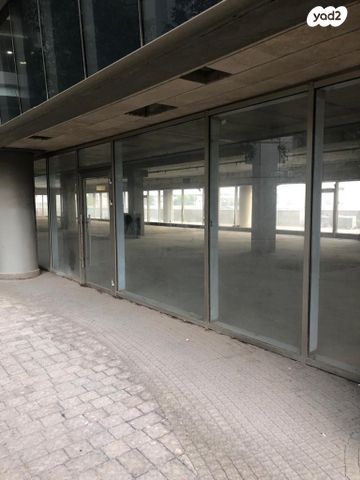 חנויות/ שטח מסחרי, לח"י 24, שאר העיר, בני ברק