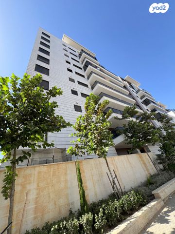 דירת גן, אריאל שרון, נווה שרון / שער העיר, נתיבות