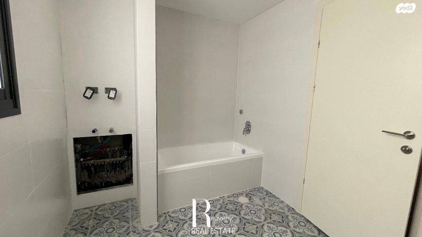 דירת גן, גני צהלה, רמות צהלה, תל אביב יפו