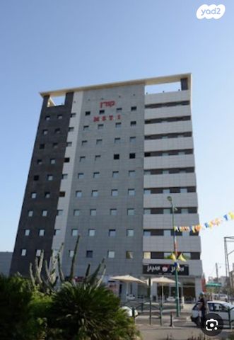 כללי, אחד העם 7, חדרה