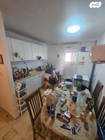 דירה, יצחק שיפר, באר שבע