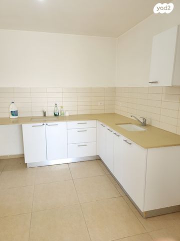 דירה, החורש, חריש